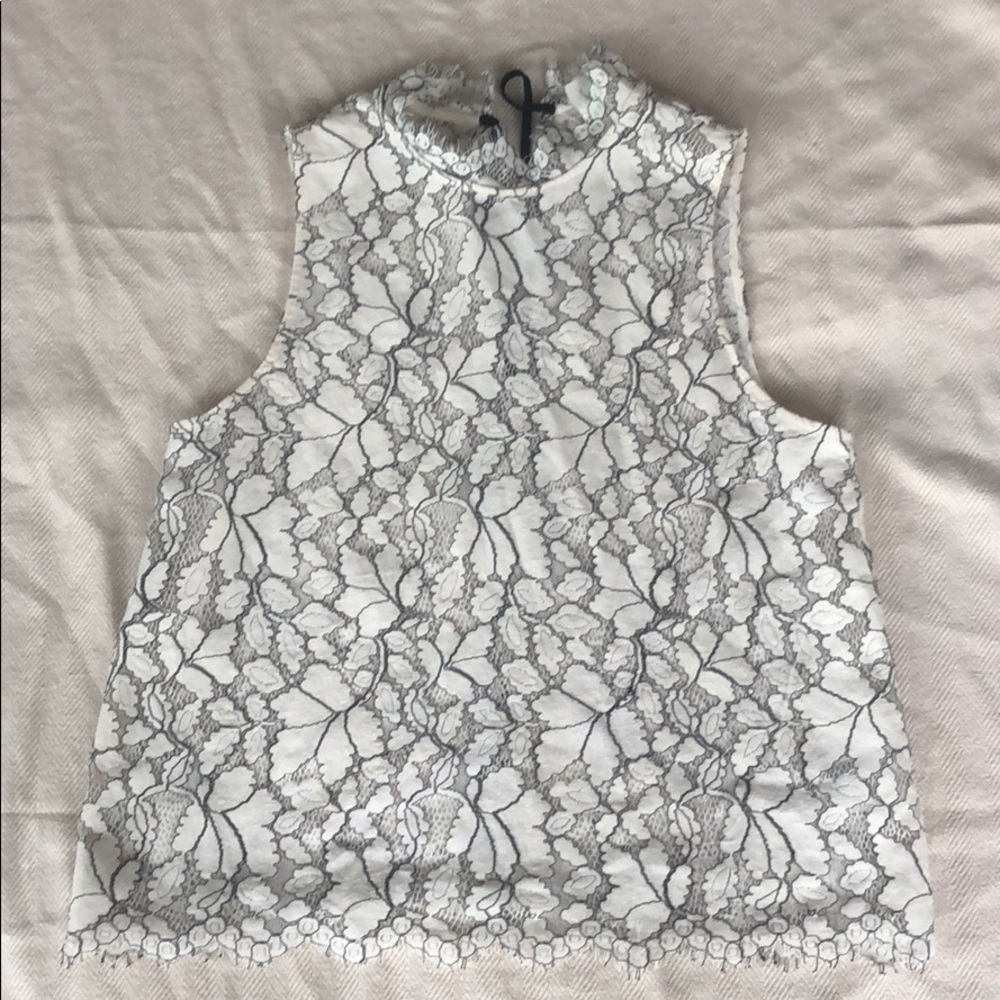 Chic tie-neck top